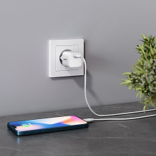 Зарядное устройство сетевое uBear Wall charger Select, 20Вт, белый - 2